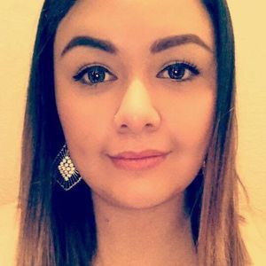 Meet your Posher, Aracely